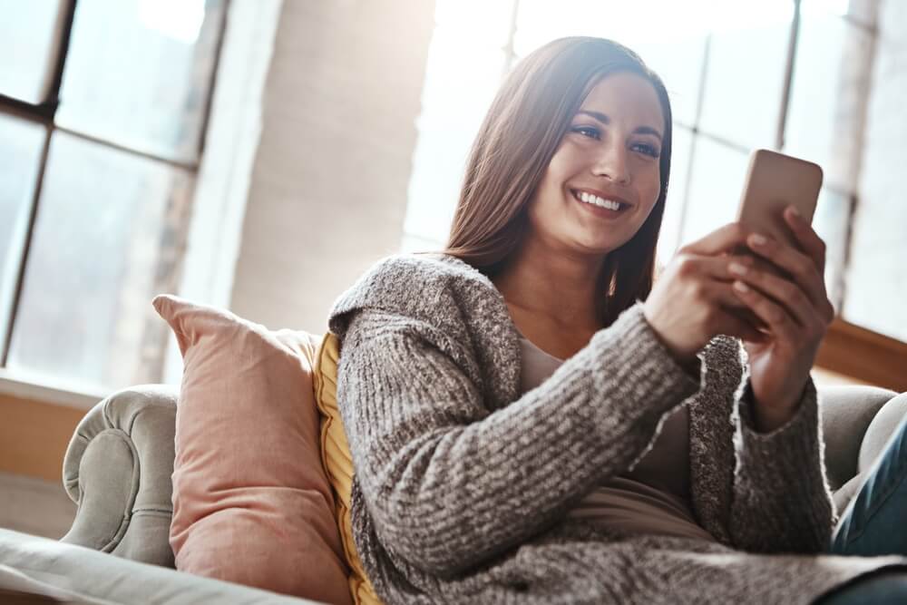 sobine koje vas čine privlačnijim pri online dopisivanju